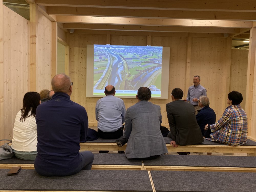 img-https://rheinregulierung.vitamin2.digital/media/pages/service/news-overview/eindrueckliche-dimension-des-projekts-rhesi/afb6813f64-1741016846/img_1624.jpg