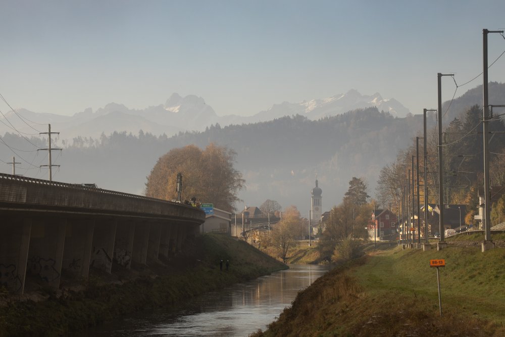 img-https://rheinregulierung.vitamin2.digital/media/pages/service/news-overview/fliegendes-bohrgeraet-fuer-baugrunderkundungen/7ea9ef49c4-1741016793/2020-11-09rh4d1a7682.jpg