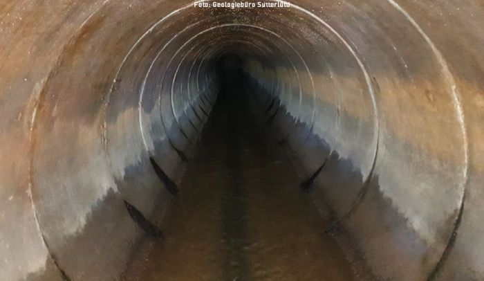 img-https://rheinregulierung.vitamin2.digital/media/pages/service/news-overview/tief-gegraben-in-lustenau/f6aec6e63c-1741016805/innenansicht_quelle_geologiebuero-sutterluetti.jpg